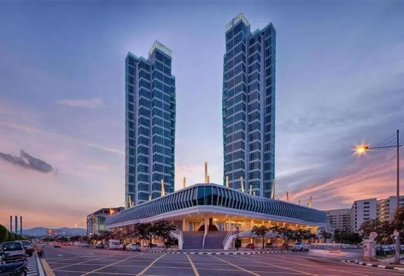 Hotel Maritime Luxury Suites