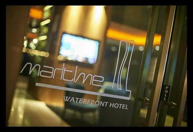 Hotel Maritime Luxury Suites