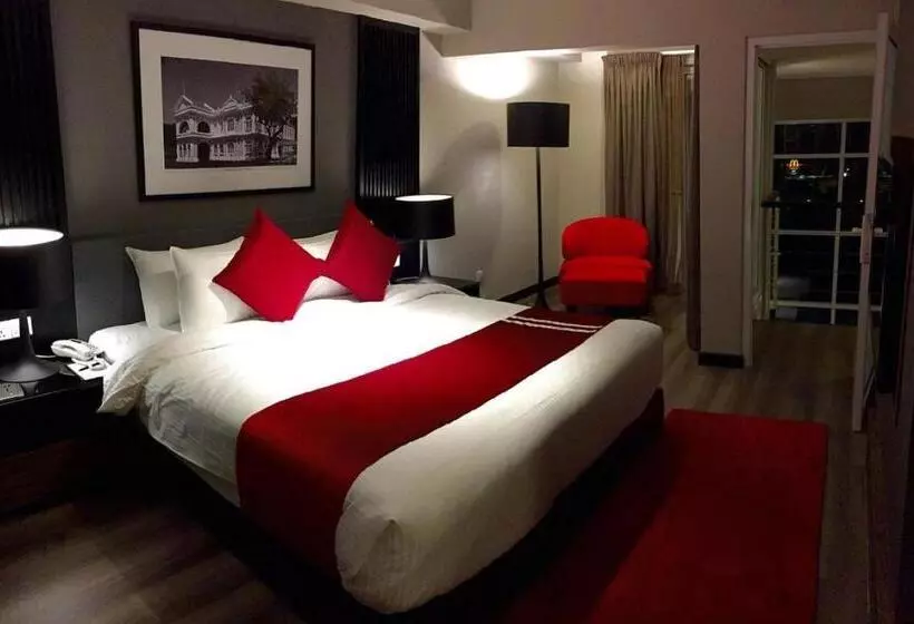 Hotel Maritime Luxury Suites