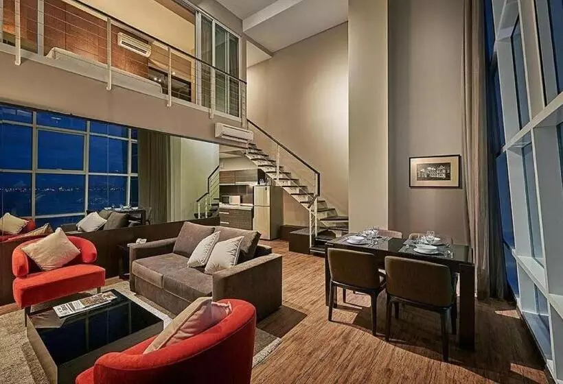 Hotel Maritime Luxury Suites
