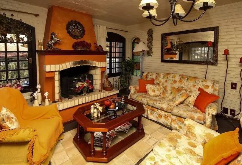 Hotel Pousada Casa Da Colina