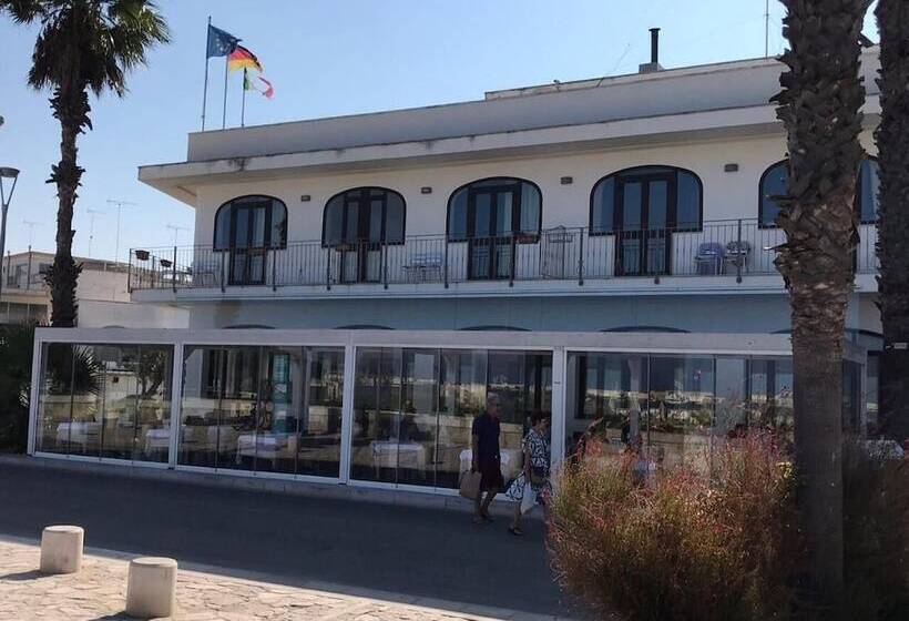 בית מלון כפרי Profumo Di Mare