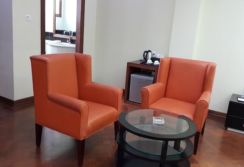 בית מלון כפרי Sky Man