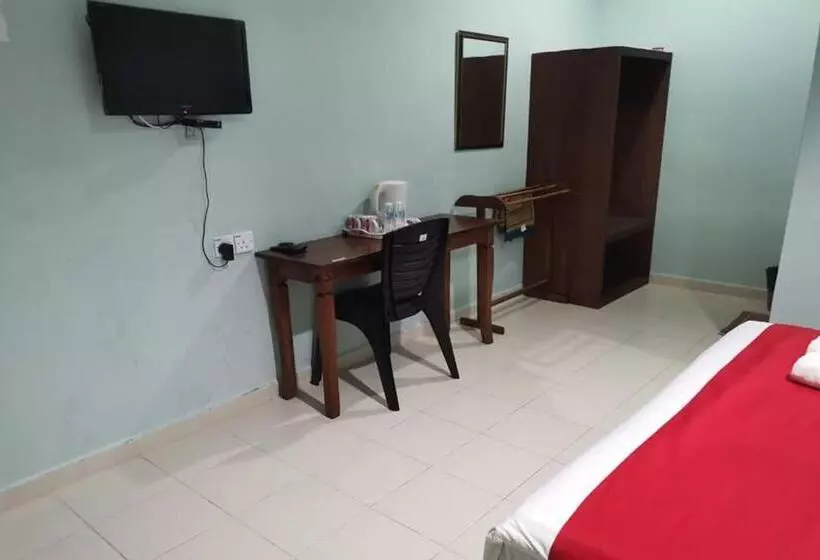 فندق على الطريق Langkawi Tok Jah Guest House Pantai Cenang