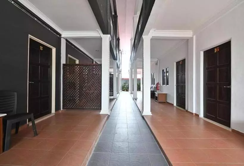 فندق على الطريق Langkawi Tok Jah Guest House Pantai Cenang