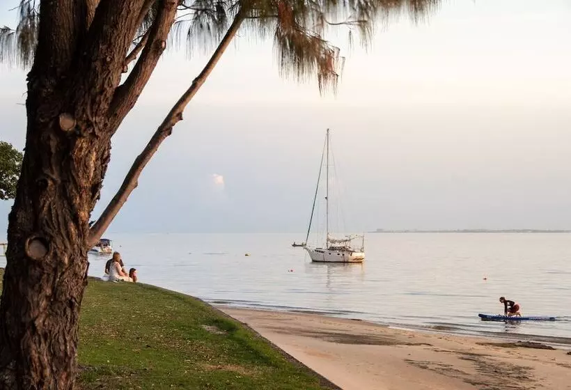 On The Beach Resort Bribie Island