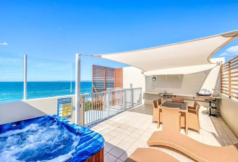 On The Beach Resort Bribie Island