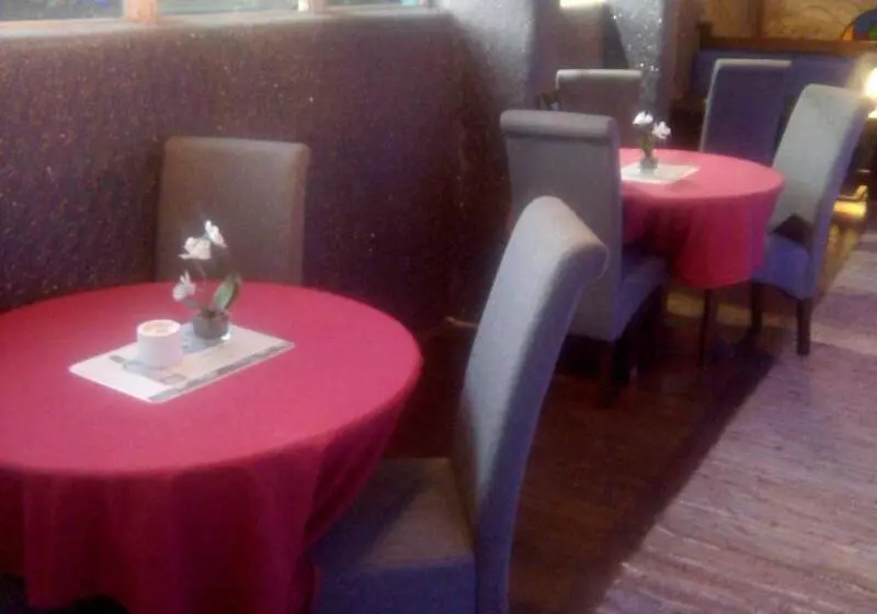 پانسیون Bulawayo Central Lodge