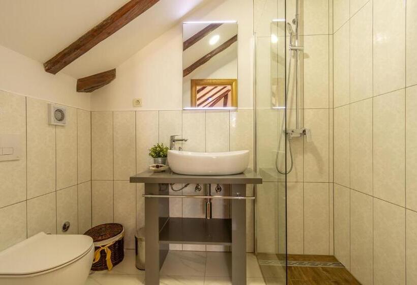 펜션 B&b Heritage Villa Apolon