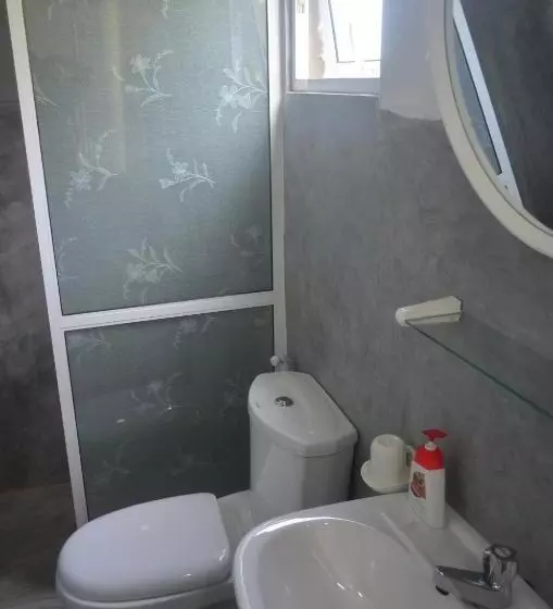 פנסיון Holiday Inn Unawatuna