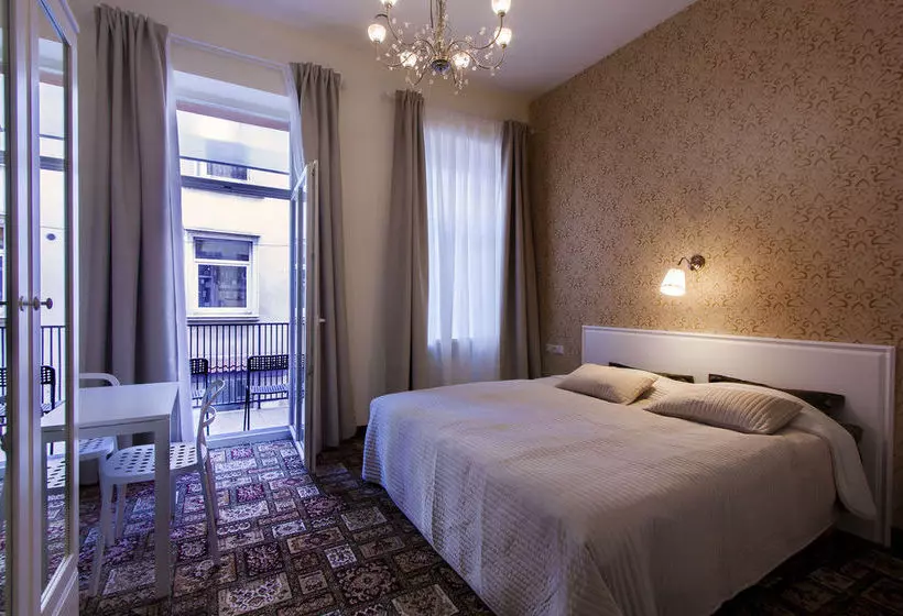 پانسیون Real House