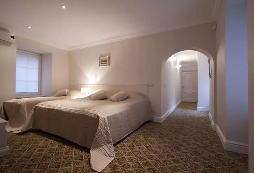 پانسیون Real House