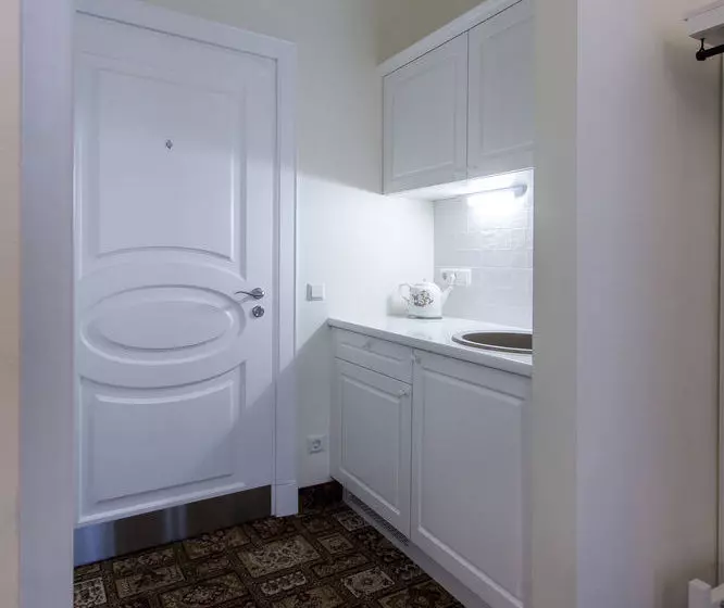 پانسیون Real House