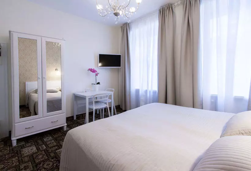 پانسیون Real House