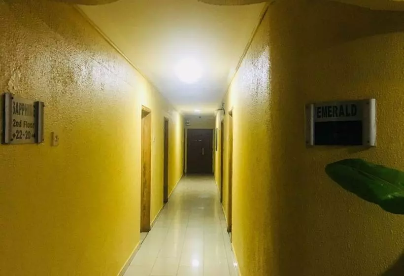 هتل Divine Fountain Ajao