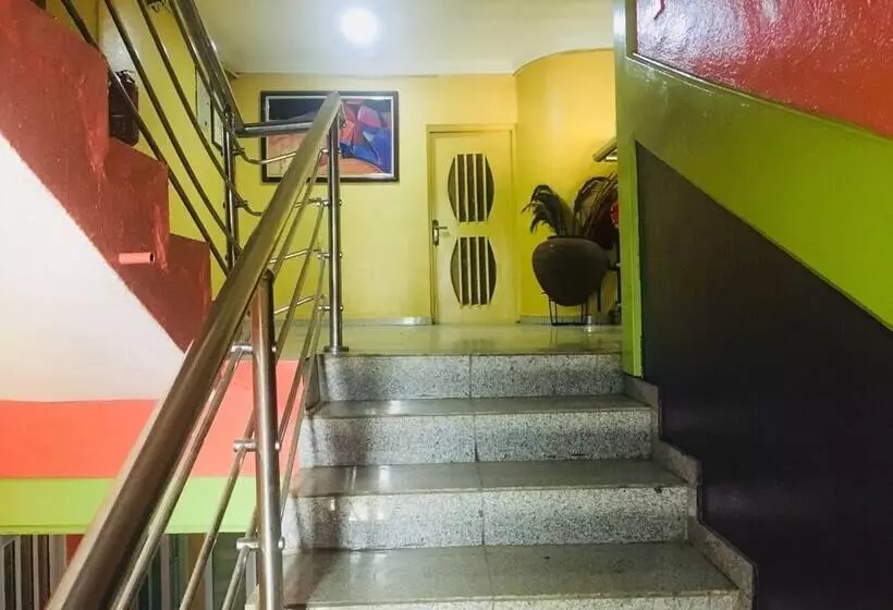 هتل Divine Fountain Ajao