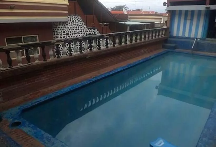 هتل Divine Fountain Ajao