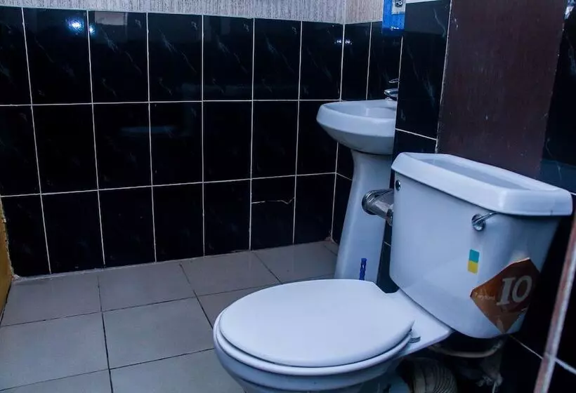 هتل Divine Fountain Ajao