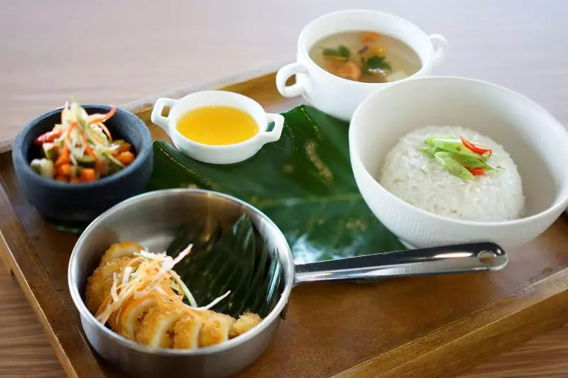 فندق Golden Tulip Essential Belitung