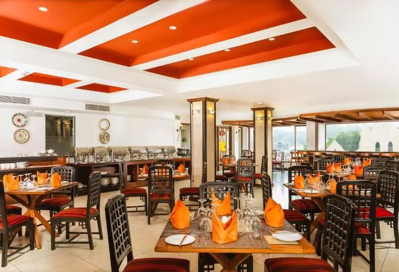 Kandy City Hotel By Earl S