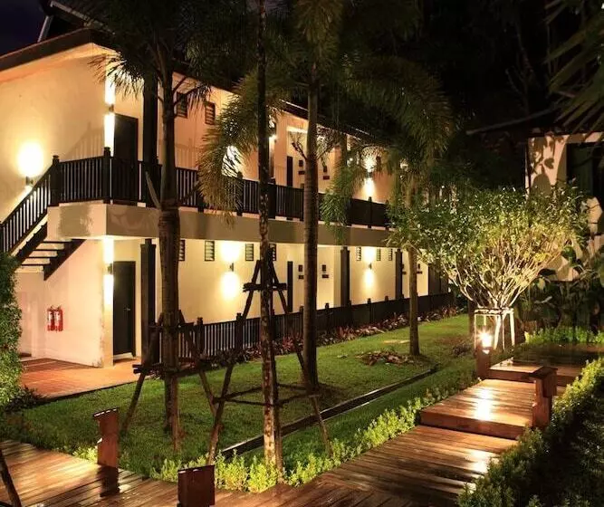 هتل Numsai Khaosuay Resort