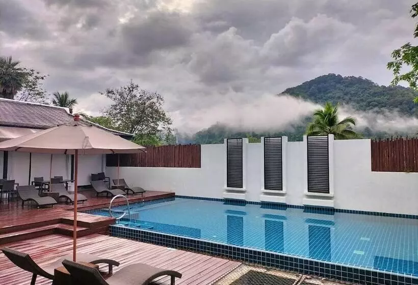 هتل Numsai Khaosuay Resort