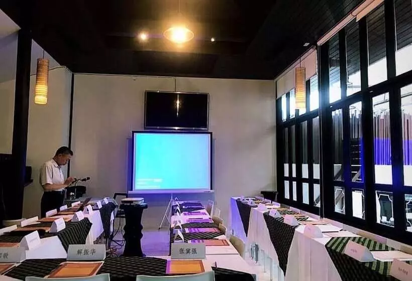 هتل Numsai Khaosuay Resort