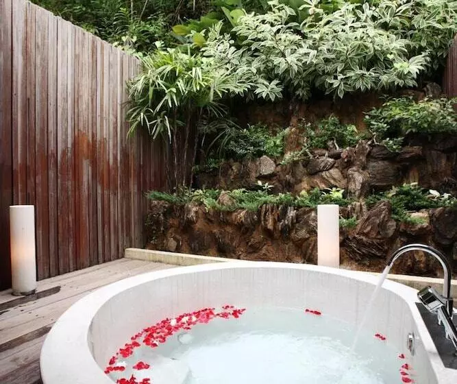 هتل Numsai Khaosuay Resort