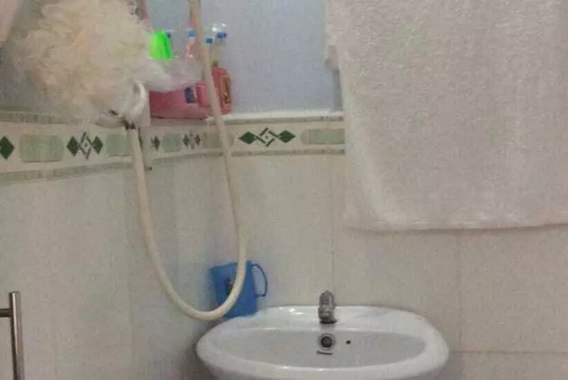 Отель Phuong Hang Guesthouse