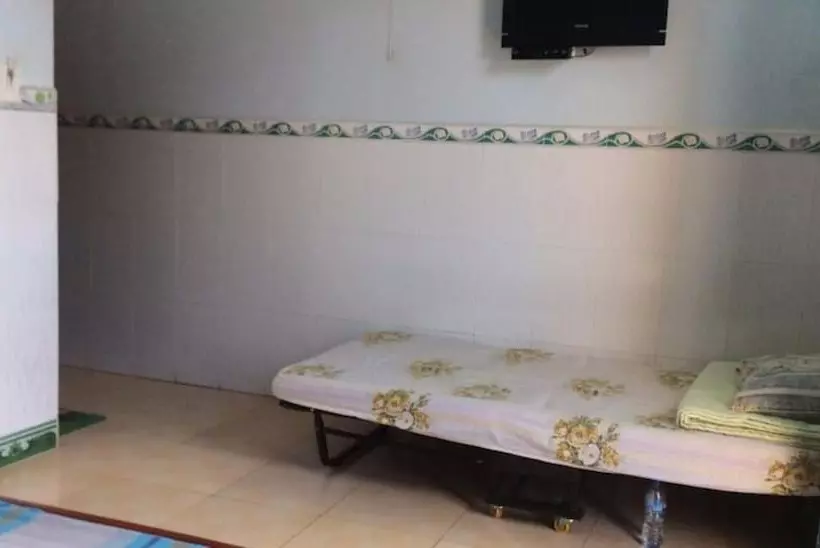 Отель Phuong Hang Guesthouse