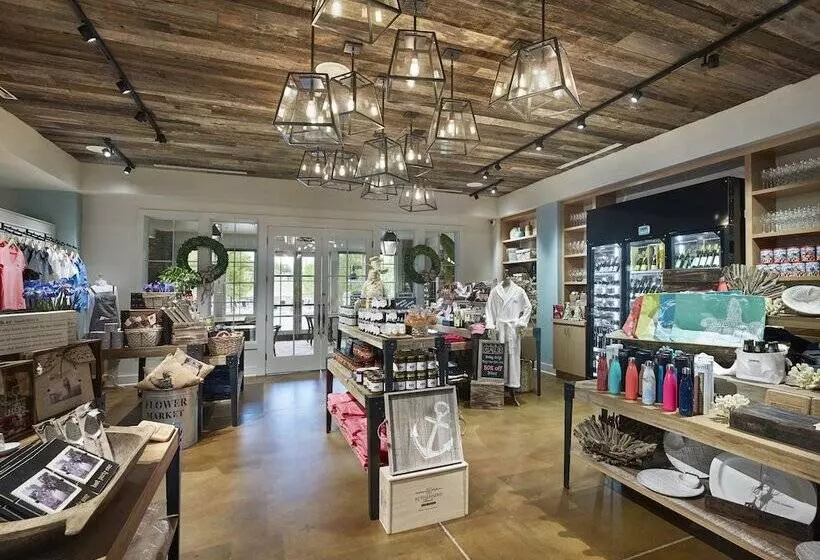 Отель The Inn At Chesapeake Bay Beach Club