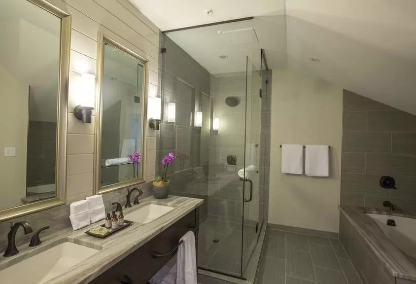 Отель The Inn At Chesapeake Bay Beach Club