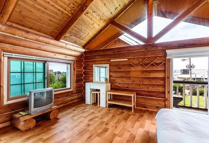 Ocean Log Pension