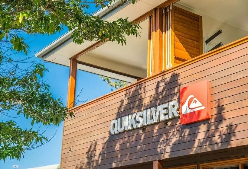 A Perfect Stay   Quiksilver Apartments The Pass