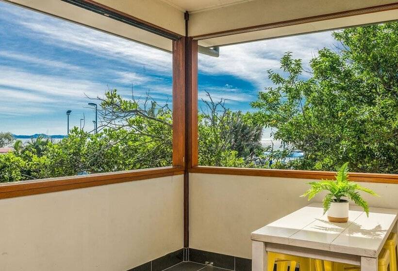 A Perfect Stay   Quiksilver Apartments The Pass