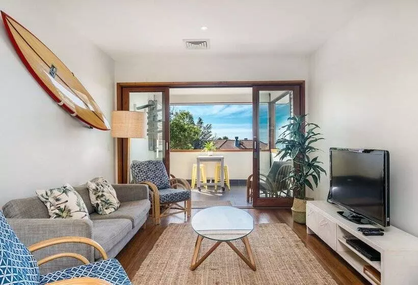 A Perfect Stay   Quiksilver Apartments The Pass