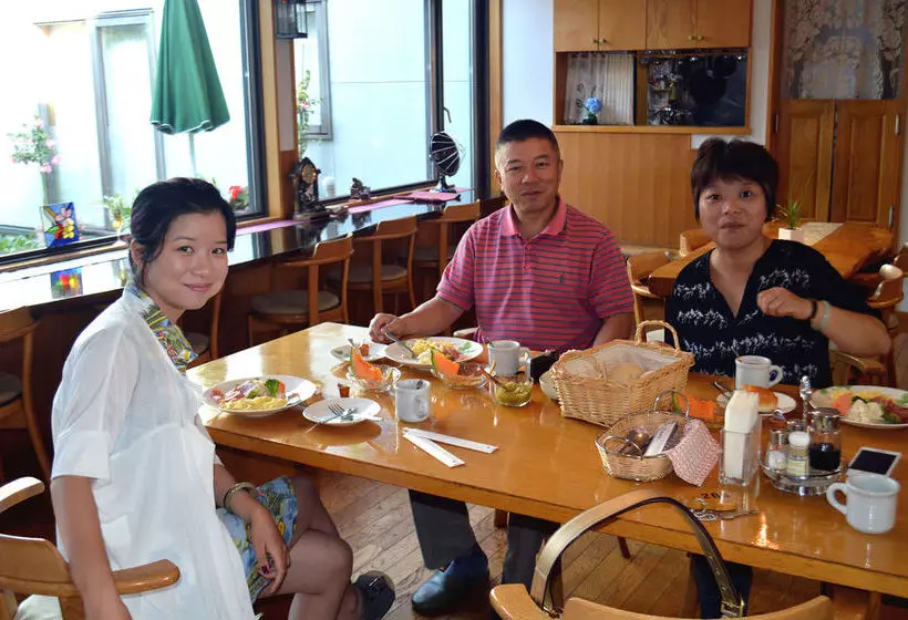 B&b Pension Hakodate Mura