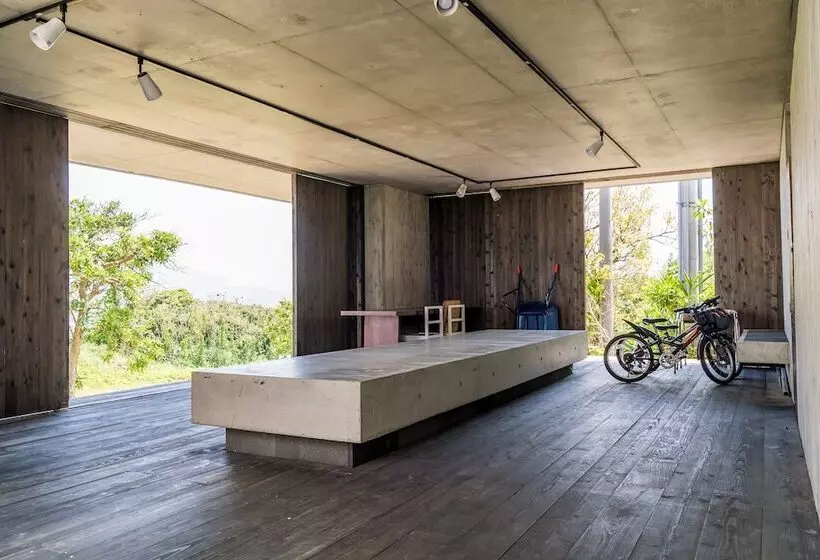 E Horizon Resort Condominium Sesoko