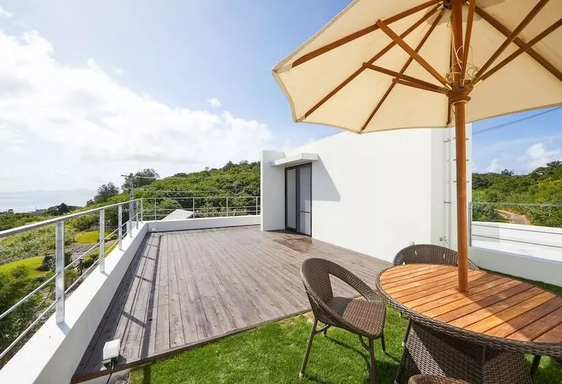 E Horizon Resort Condominium Sesoko