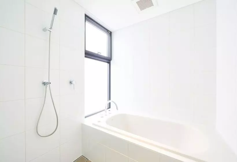 E Horizon Resort Condominium Sesoko