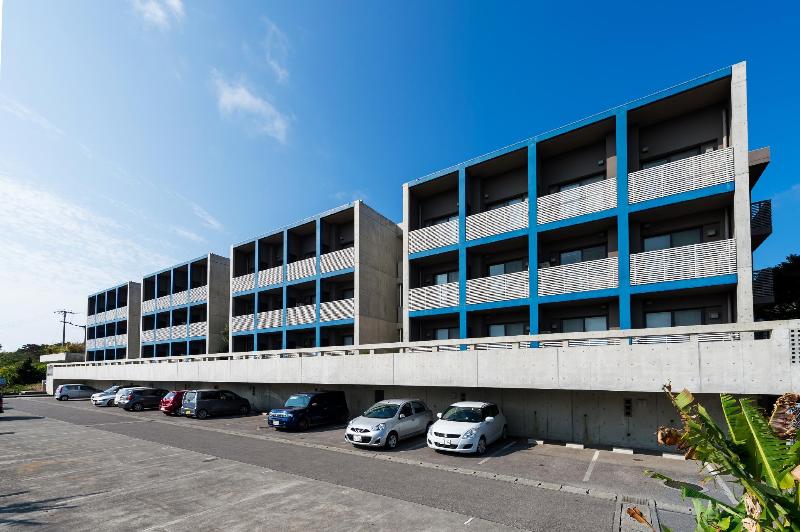 E Horizon Resort Condominium Sesoko