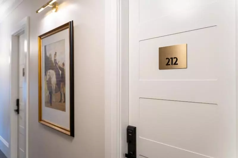 Grand Hotel And Studios