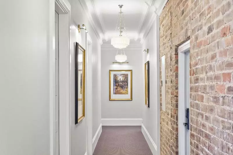 Grand Hotel And Studios