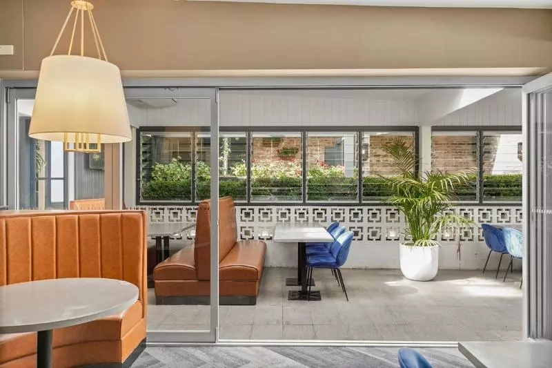 Grand Hotel And Studios