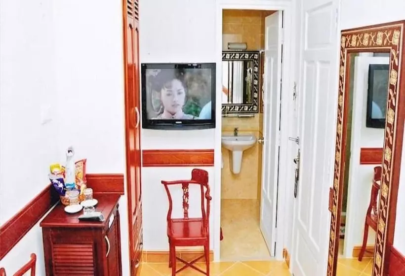 Hoang Thanh Thuy Hotel 1