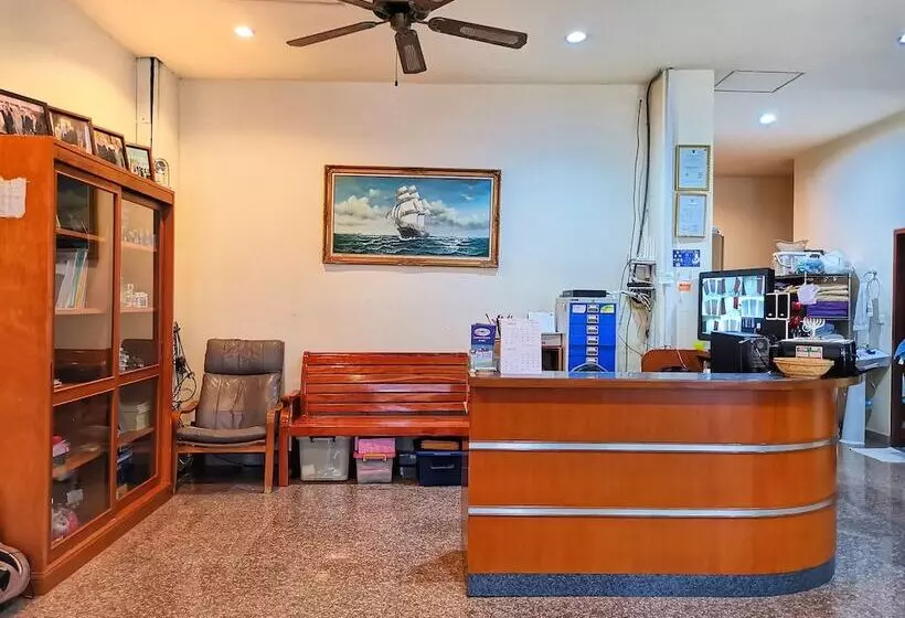 ホテル Orange And Co