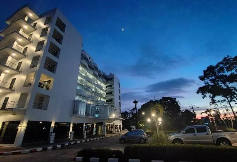 호텔 Rua Rasada Express