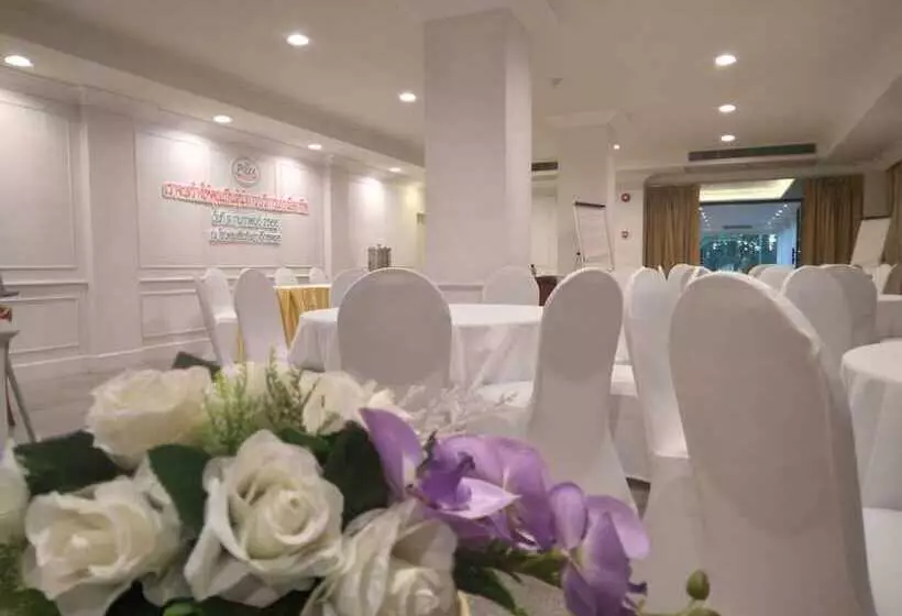 호텔 Rua Rasada Express