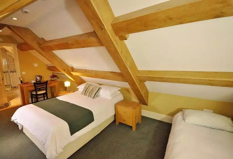 בית מלון כפרי The Castle