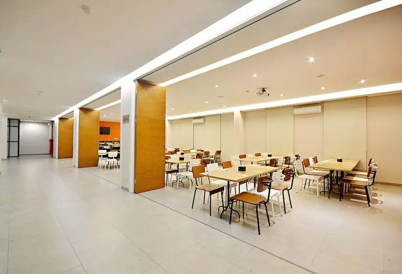 هتل Treepark  Banjarmasin